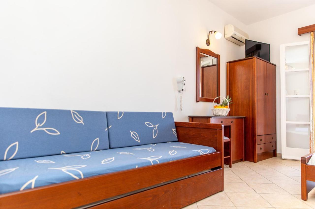 Surfer Paradise Naxos City Экстерьер фото